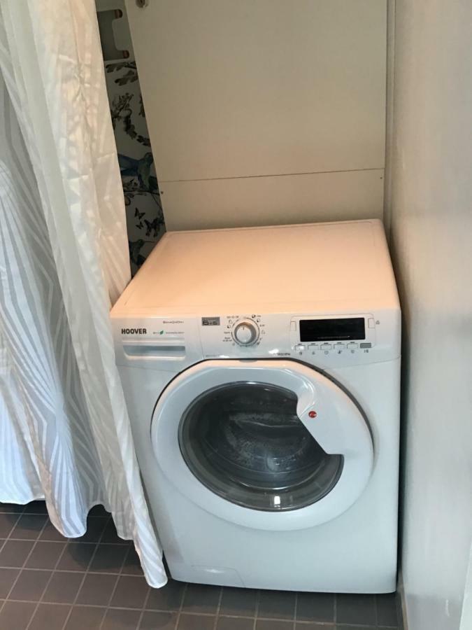 Lagenhet I Villa Pa Fornudden Tyreso Luaran gambar