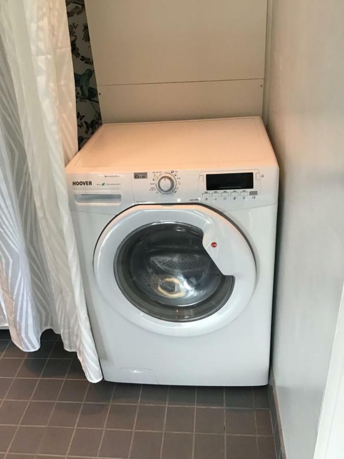 Lagenhet I Villa Pa Fornudden Tyreso Luaran gambar